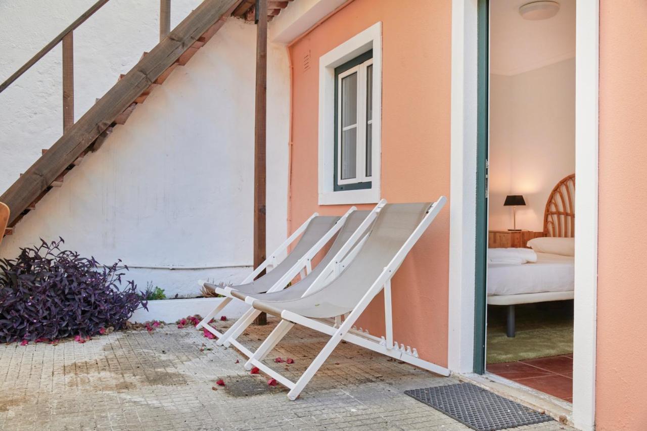 Amazing Terrace And Riverview In Historical Lisbon Luaran gambar